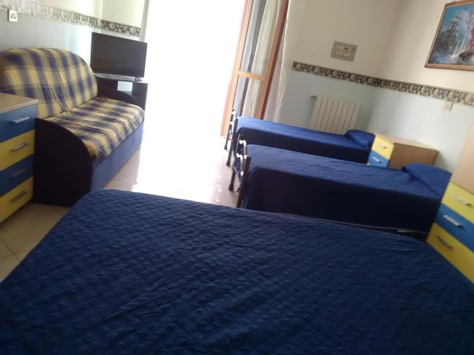 Al Centro Bed & Breakfast Fondi Eksteriør bilde