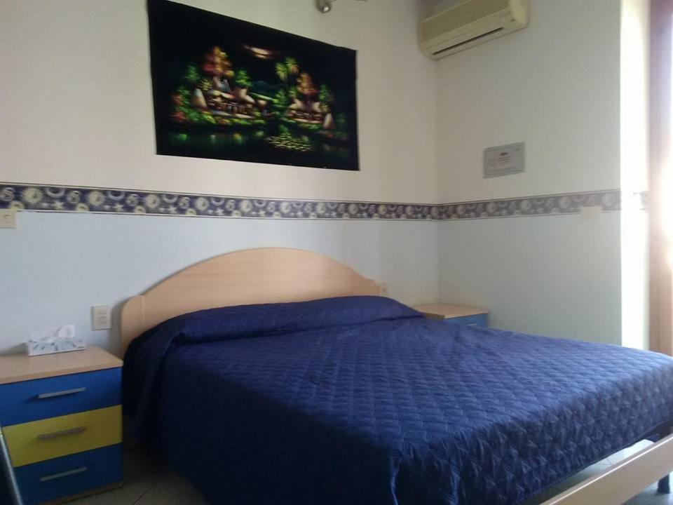 Al Centro Bed & Breakfast Fondi Eksteriør bilde