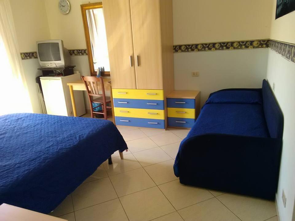 Al Centro Bed & Breakfast Fondi Eksteriør bilde
